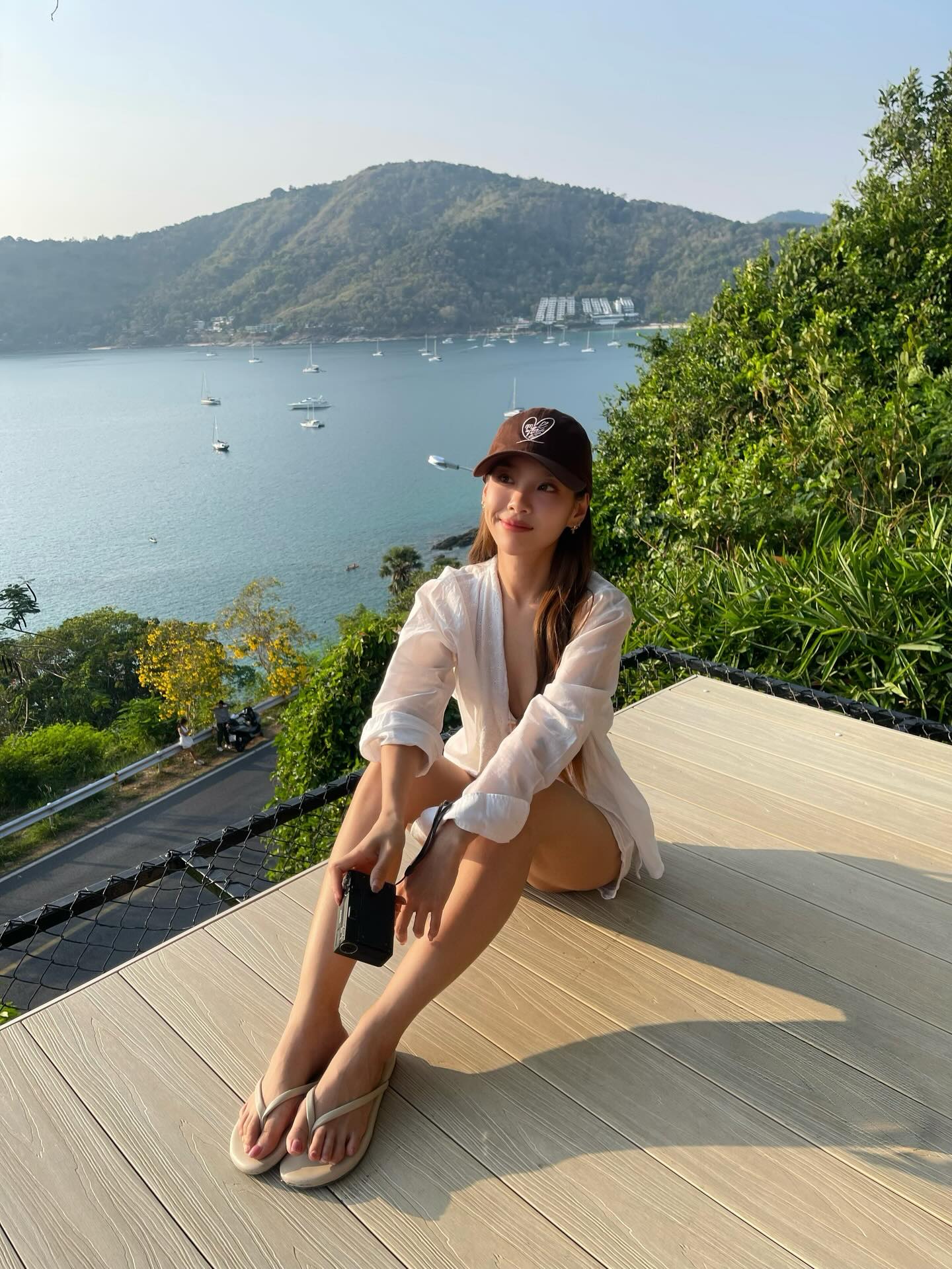 แก้ว - ณัฐรุจา ชุติวรรณโสภณ