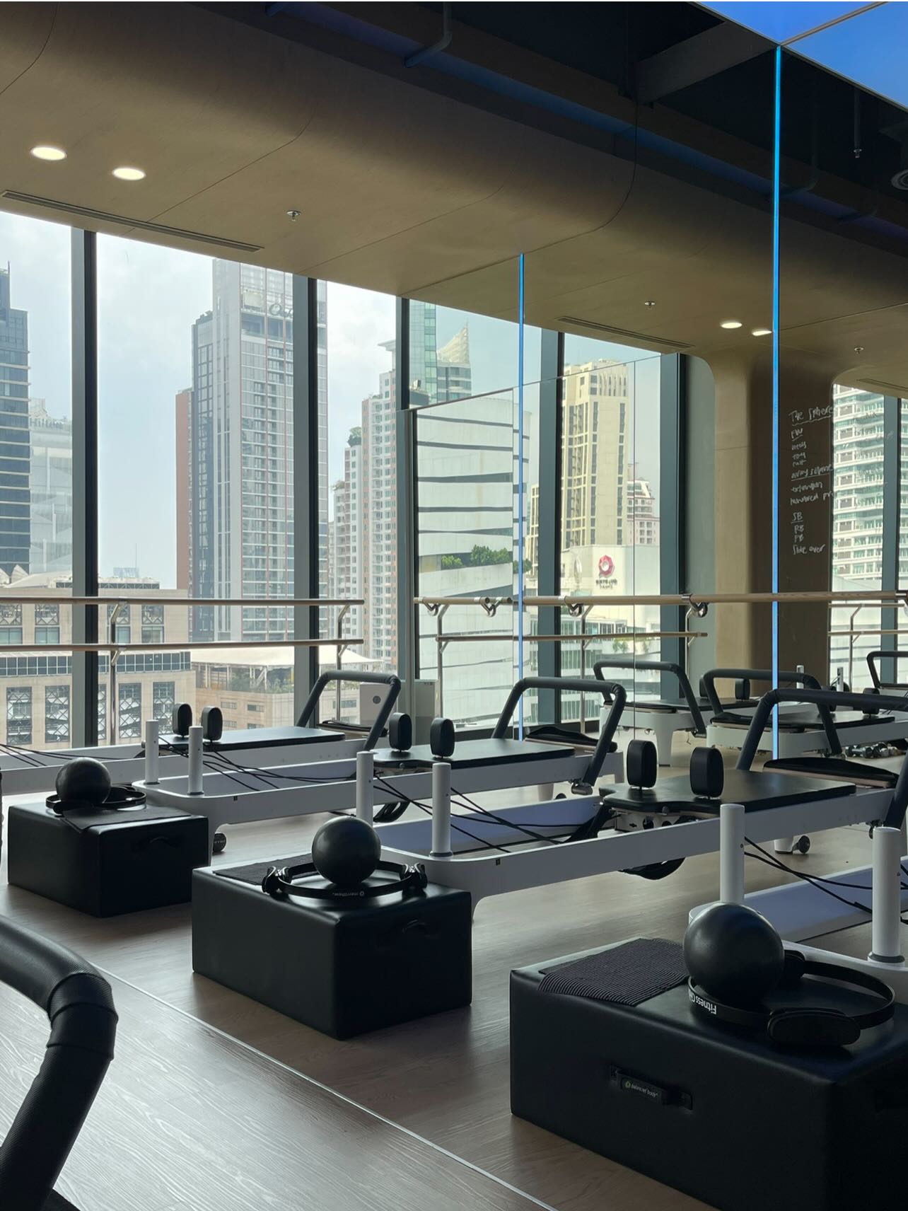 แก้ว - ณัฐรุจา ชุติวรรณโสภณ