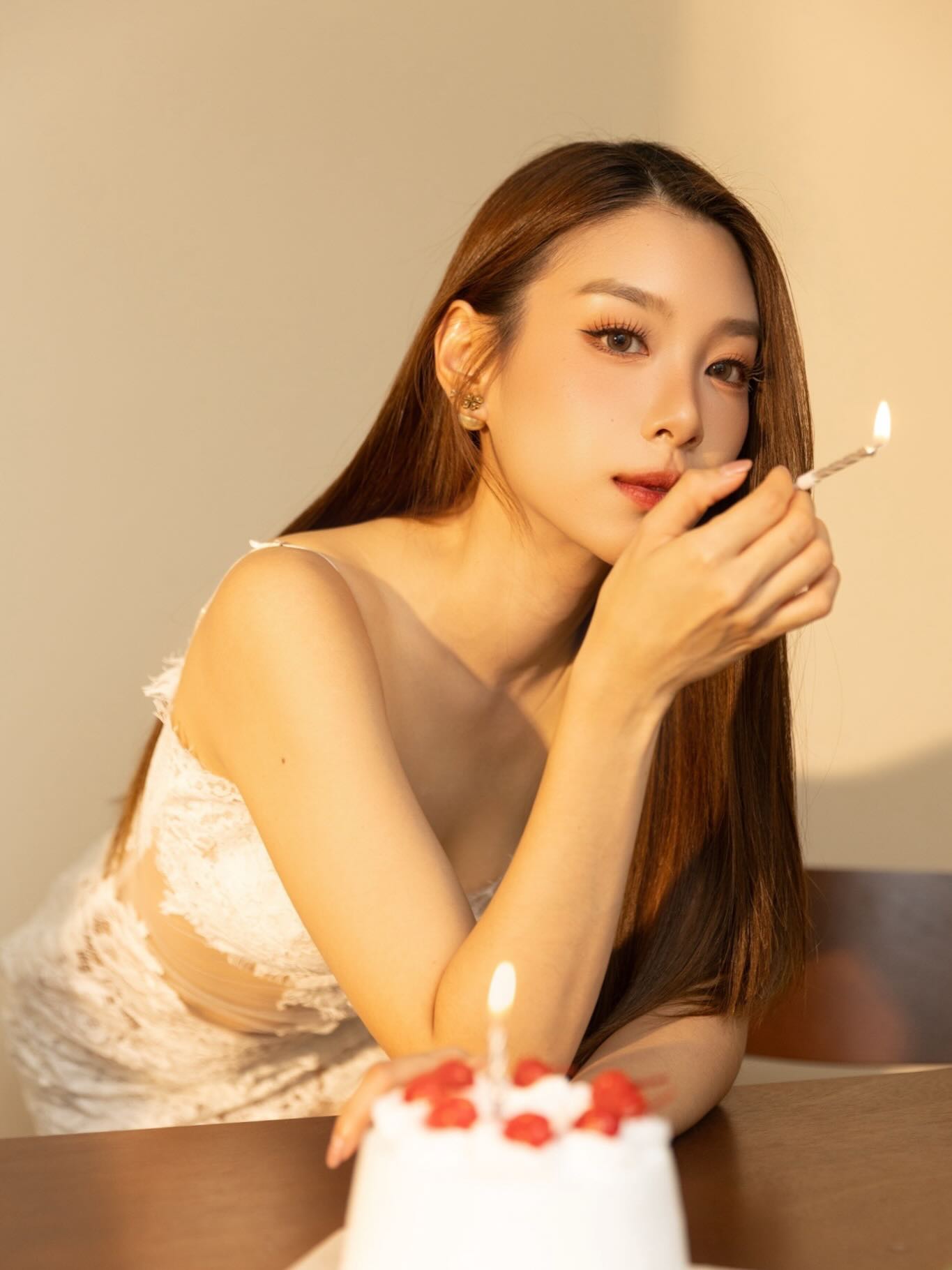 แก้ว - ณัฐรุจา ชุติวรรณโสภณ