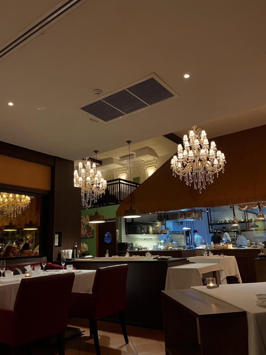 แก้ว - ณัฐรุจา ชุติวรรณโสภณ