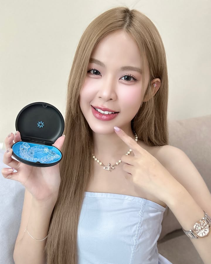 โมบายล์ - พิมรภัส ผดุงวัฒนะโชค