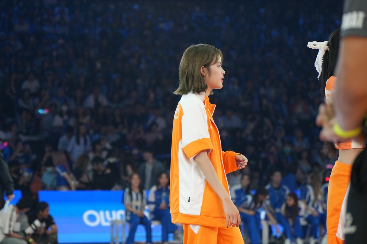 โมบายล์ - พิมรภัส ผดุงวัฒนะโชค