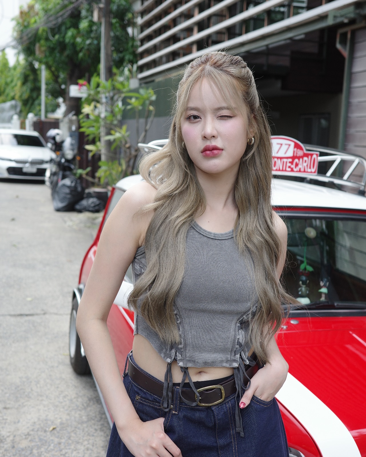 โมบายล์ - พิมรภัส ผดุงวัฒนะโชค