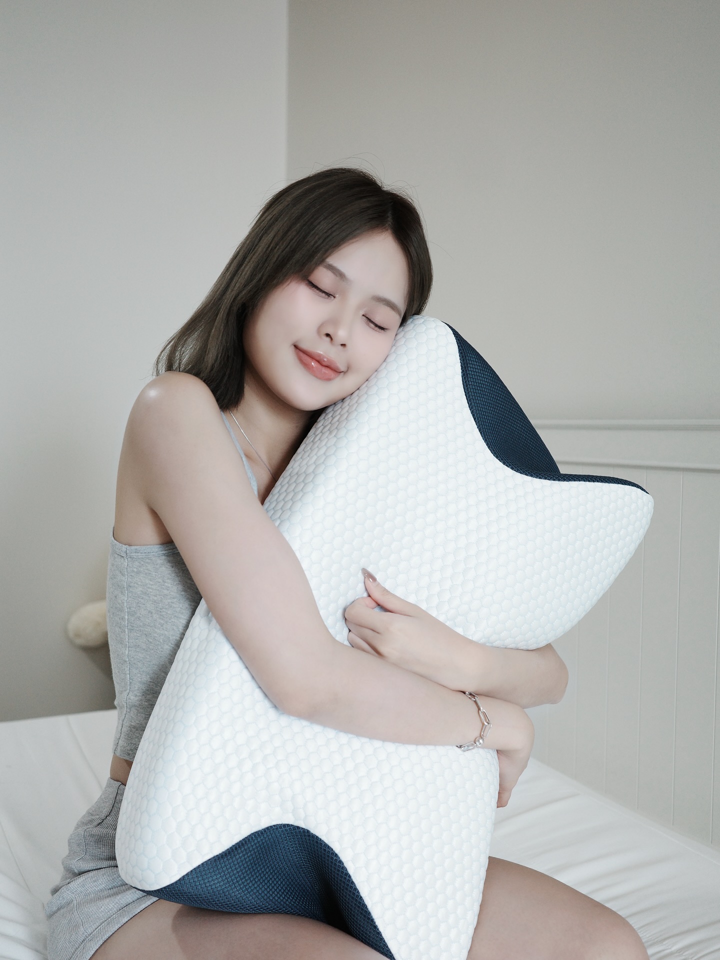 โมบายล์ - พิมรภัส ผดุงวัฒนะโชค