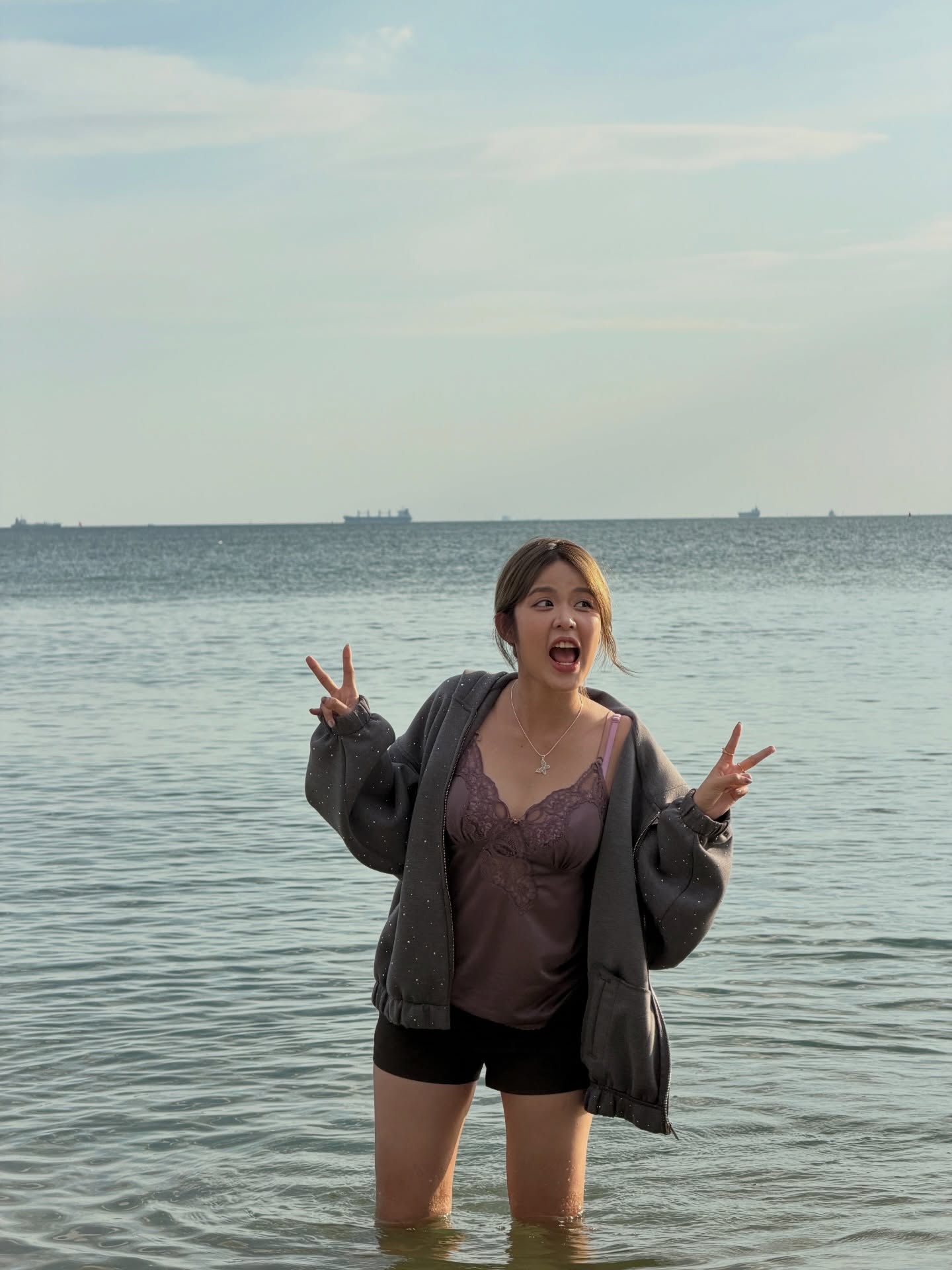 โมบายล์ - พิมรภัส ผดุงวัฒนะโชค