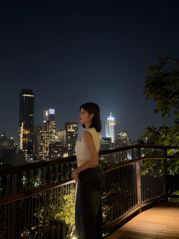 โมบายล์ - พิมรภัส ผดุงวัฒนะโชค