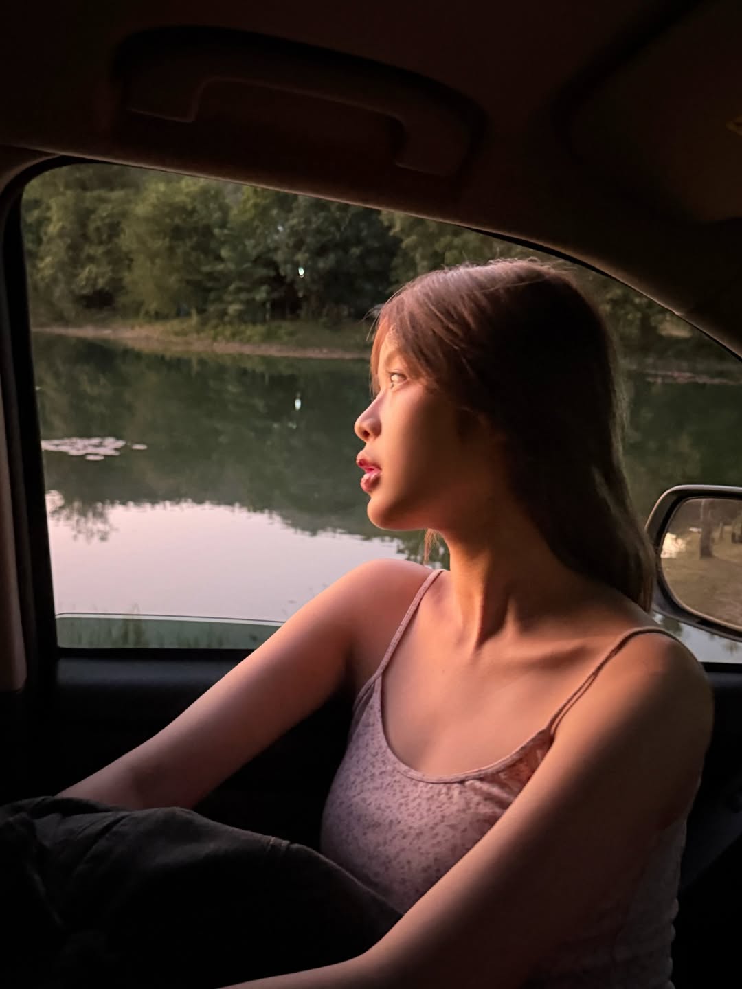 โมบายล์ - พิมรภัส ผดุงวัฒนะโชค