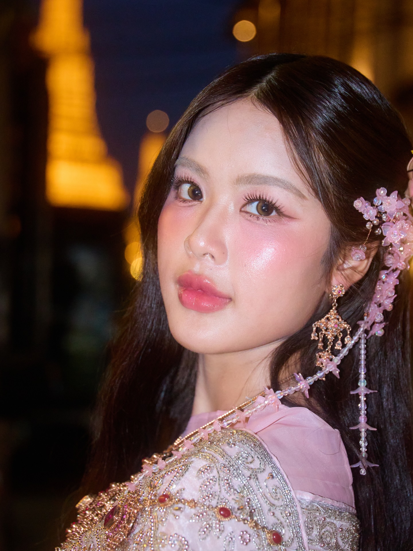 โมบายล์ - พิมรภัส ผดุงวัฒนะโชค