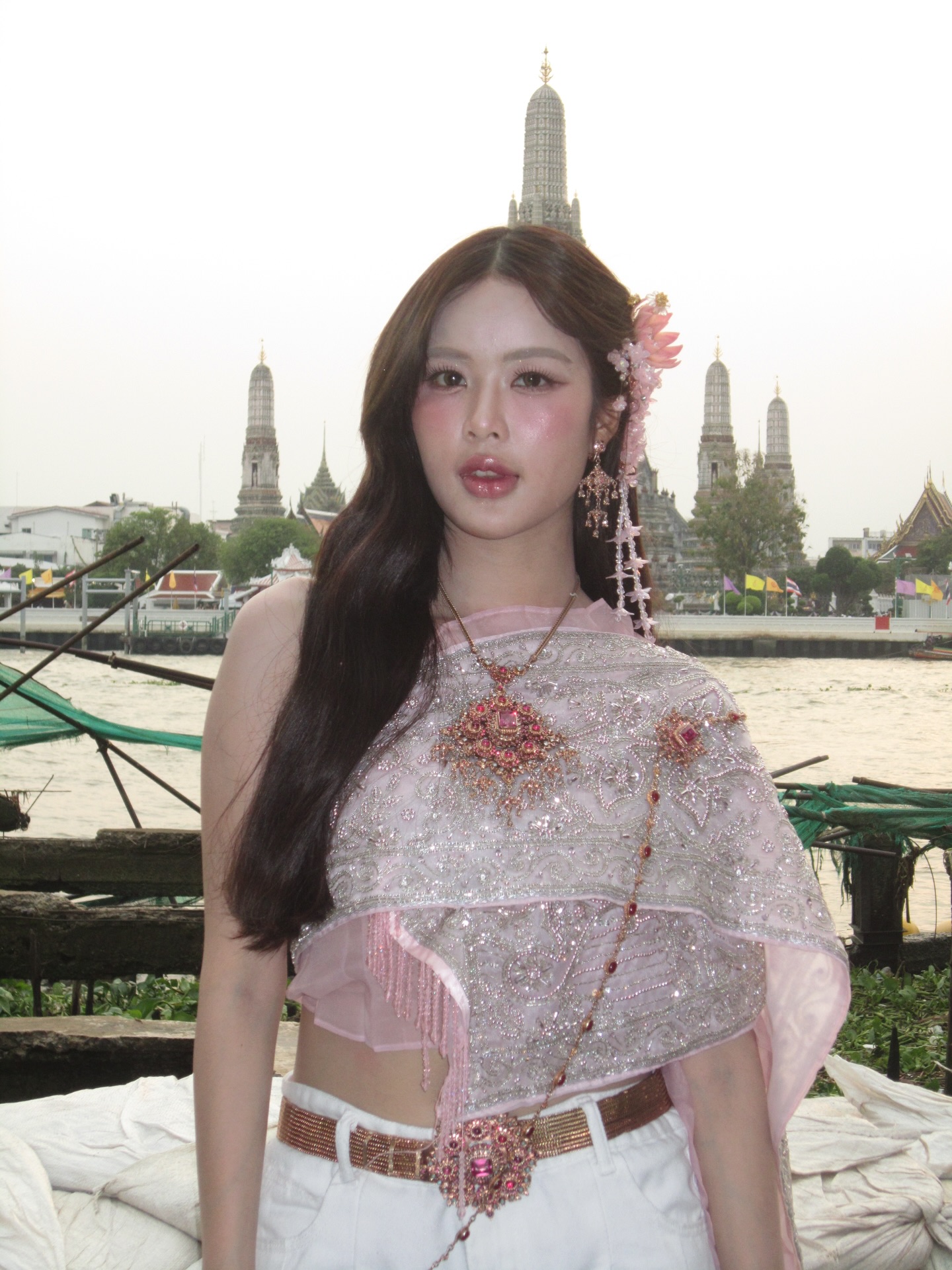 โมบายล์ - พิมรภัส ผดุงวัฒนะโชค