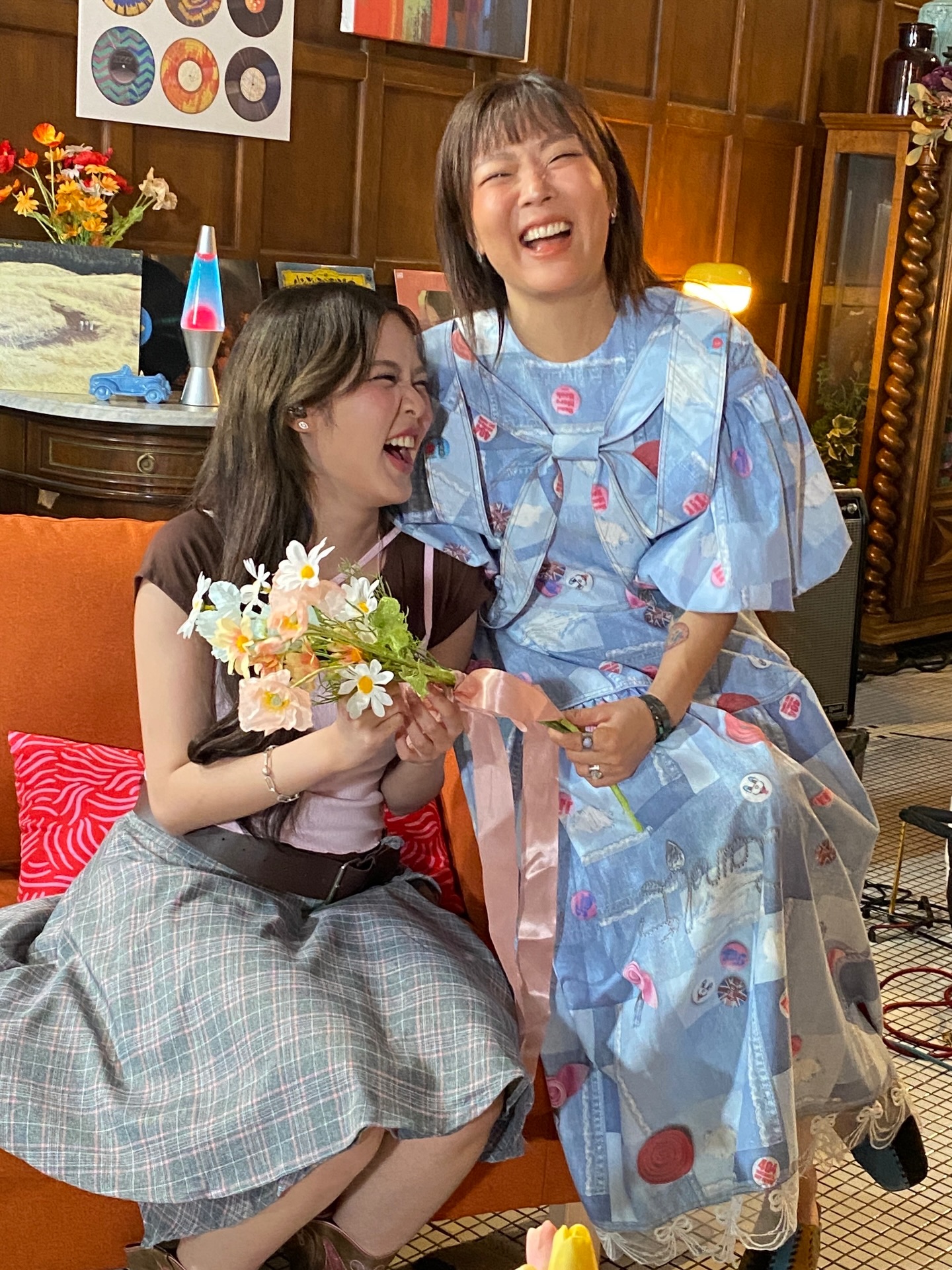 โมบายล์ - พิมรภัส ผดุงวัฒนะโชค