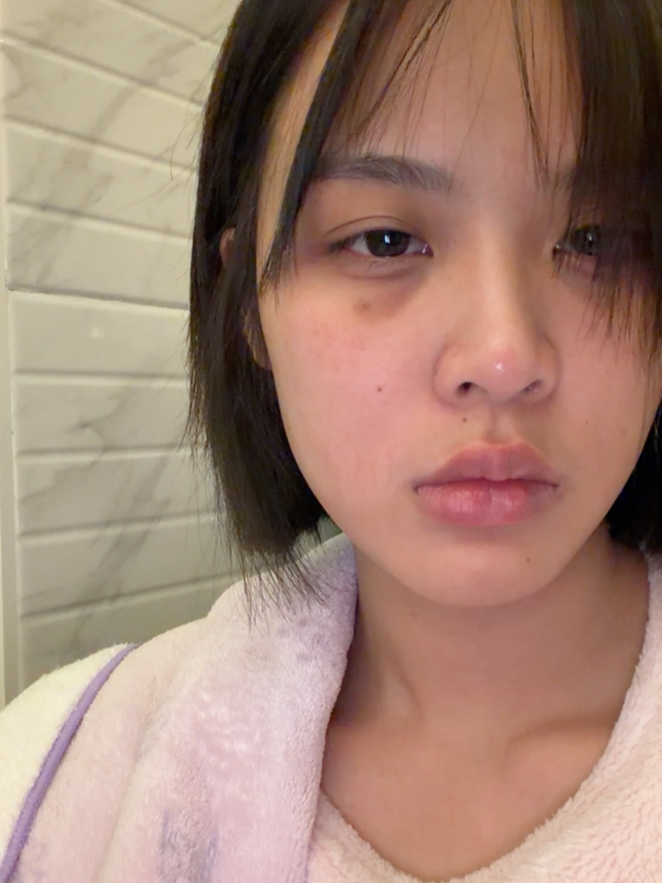 โมบายล์ - พิมรภัส ผดุงวัฒนะโชค