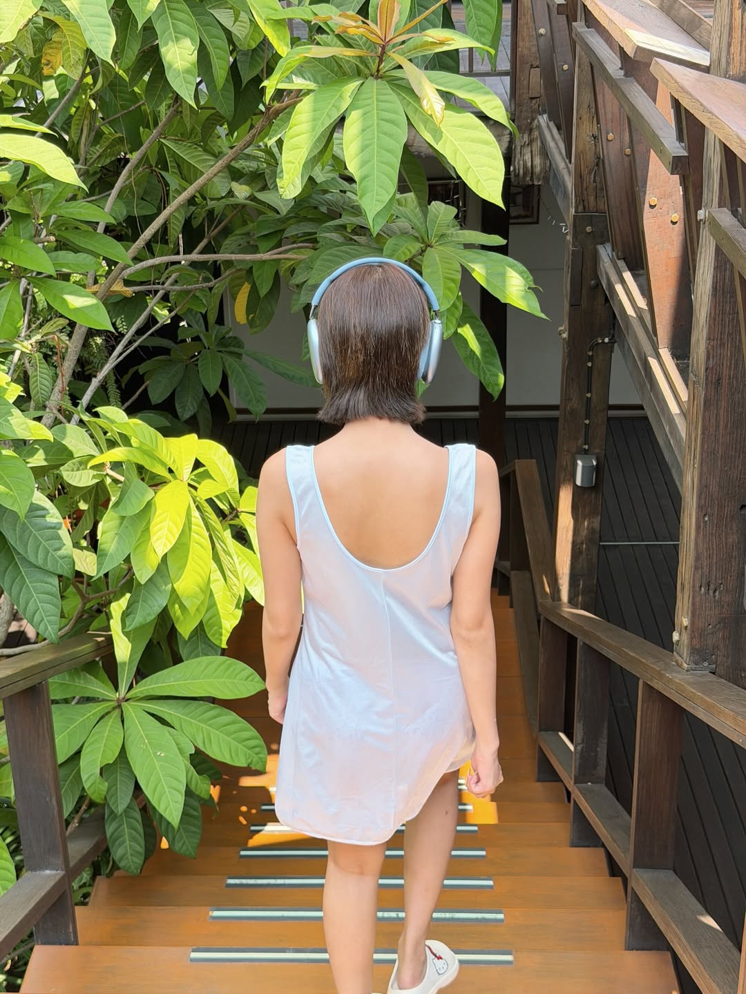 โมบายล์ - พิมรภัส ผดุงวัฒนะโชค