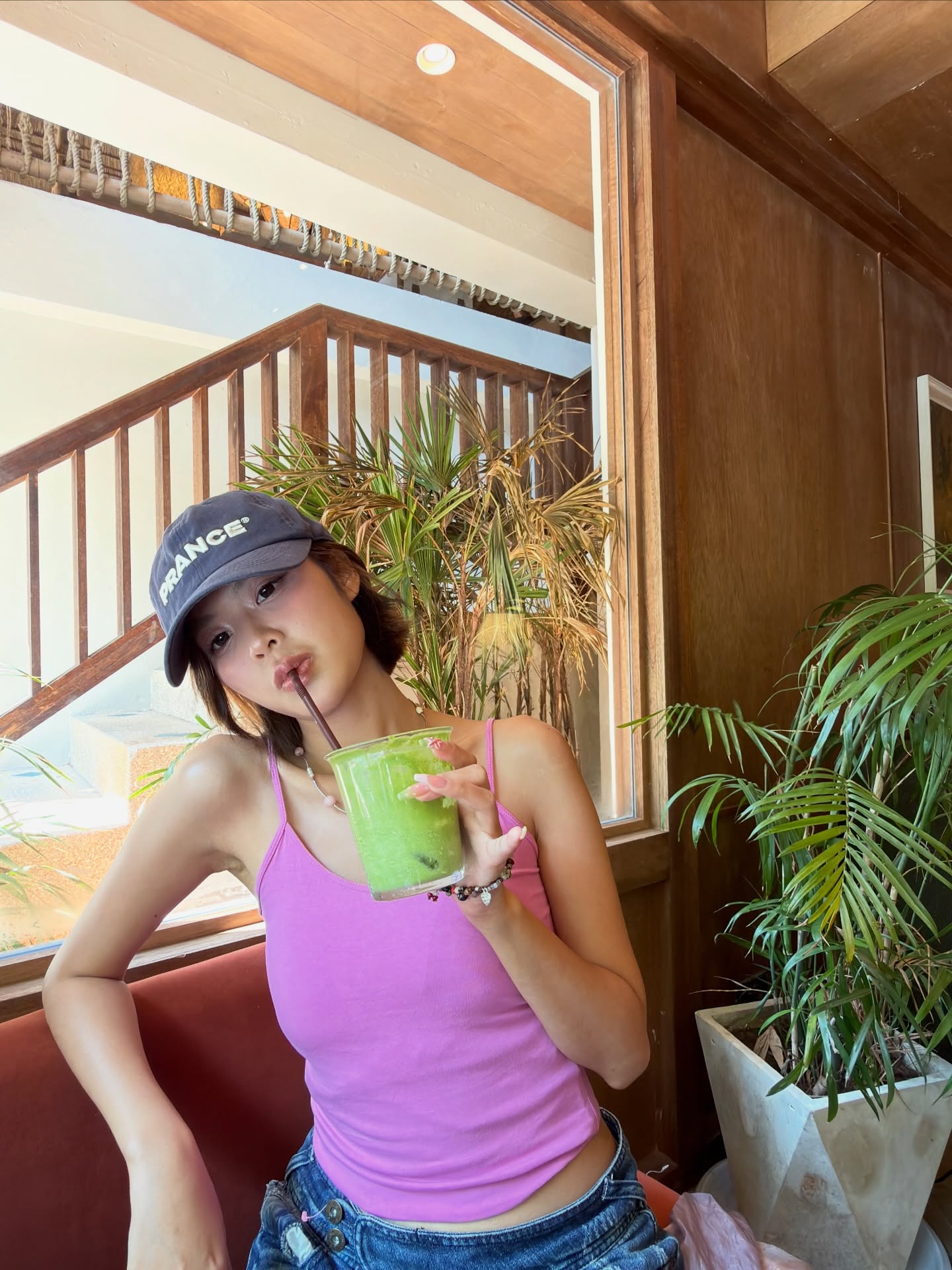 โมบายล์ - พิมรภัส ผดุงวัฒนะโชค