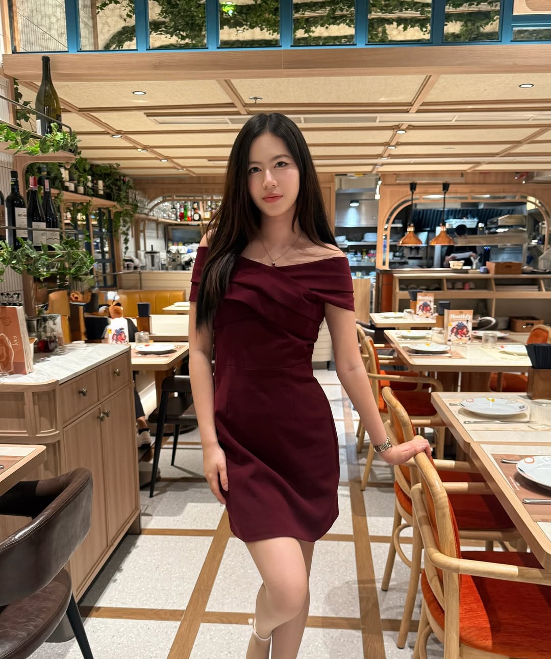 จ๋า - ณปภัช วรพฤทธานนท์