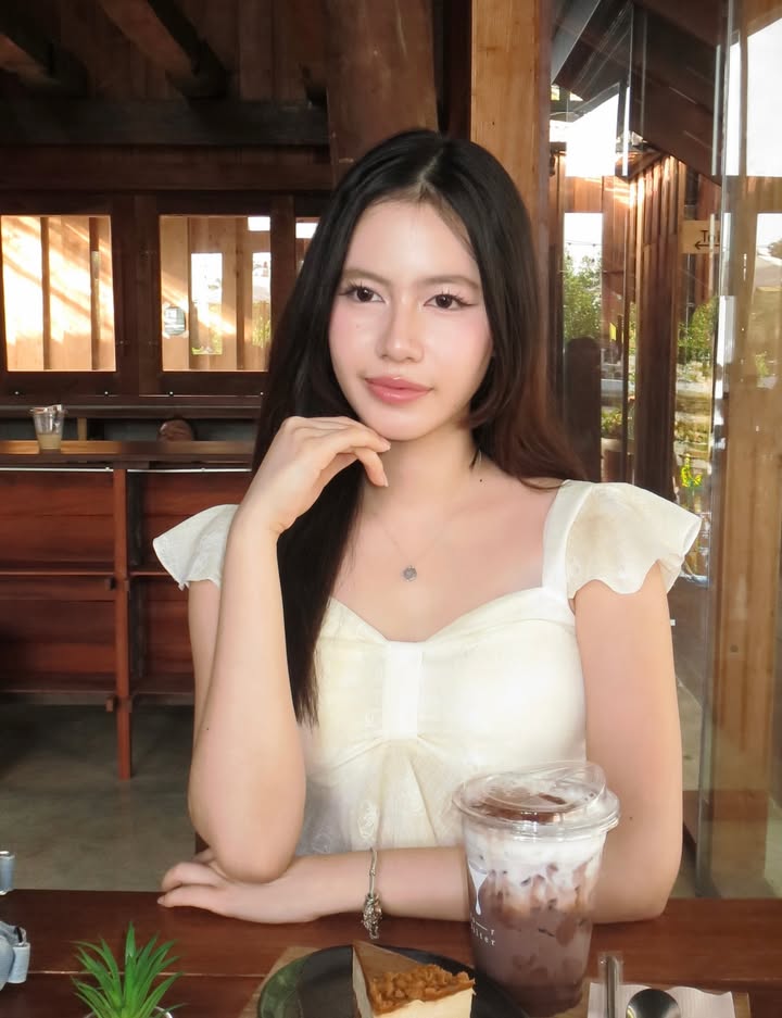 จ๋า - ณปภัช วรพฤทธานนท์