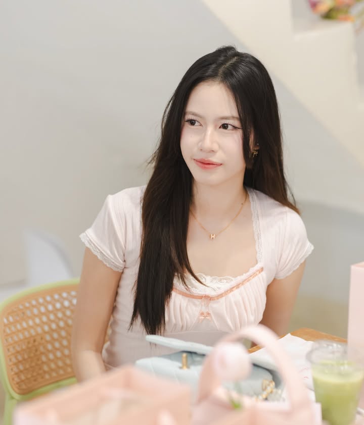 จ๋า - ณปภัช วรพฤทธานนท์