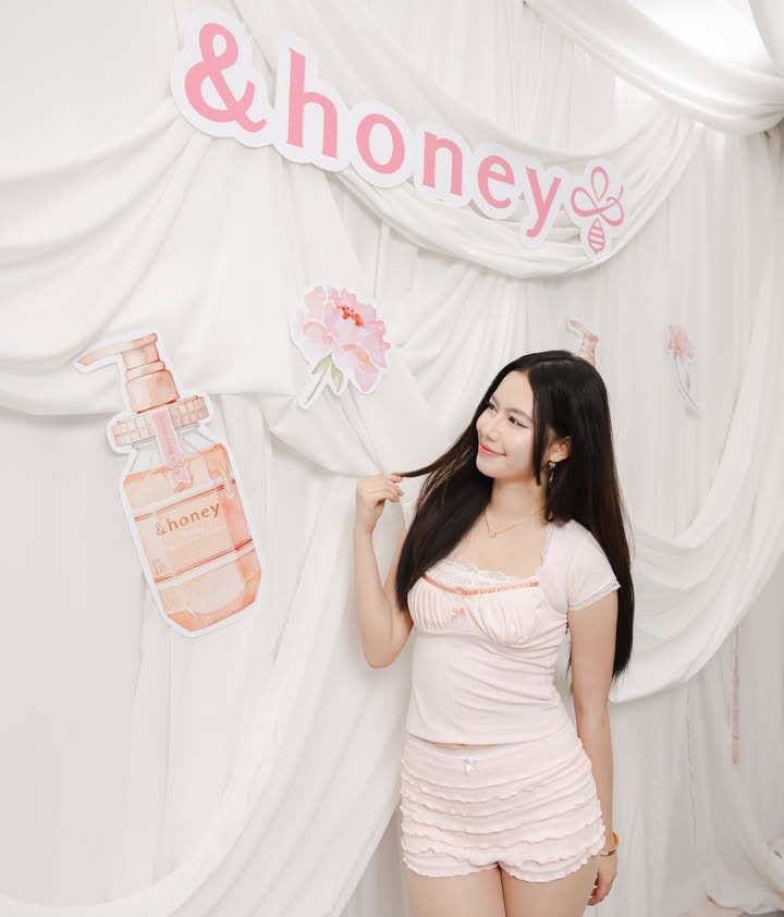 จ๋า - ณปภัช วรพฤทธานนท์