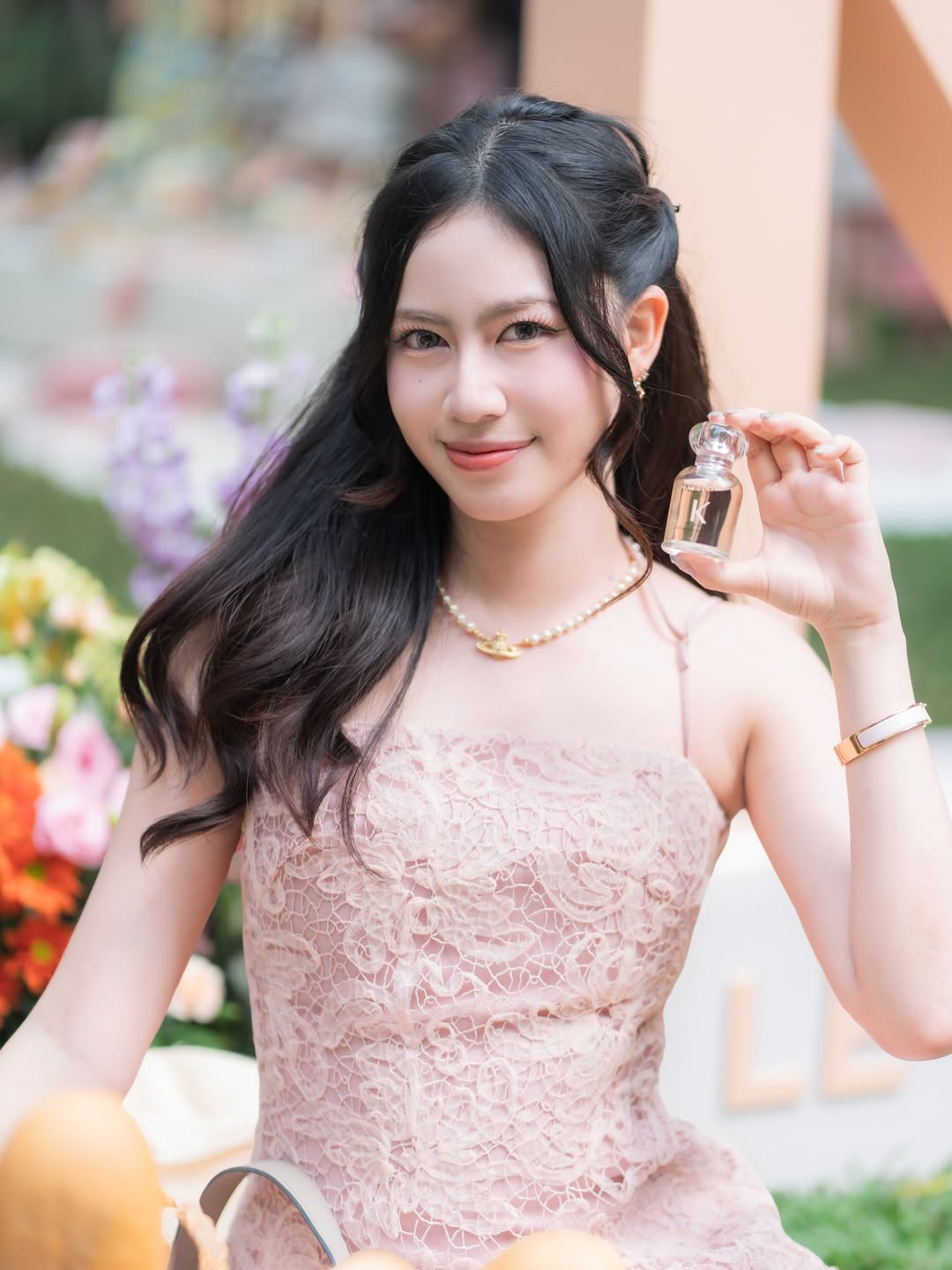 จ๋า - ณปภัช วรพฤทธานนท์