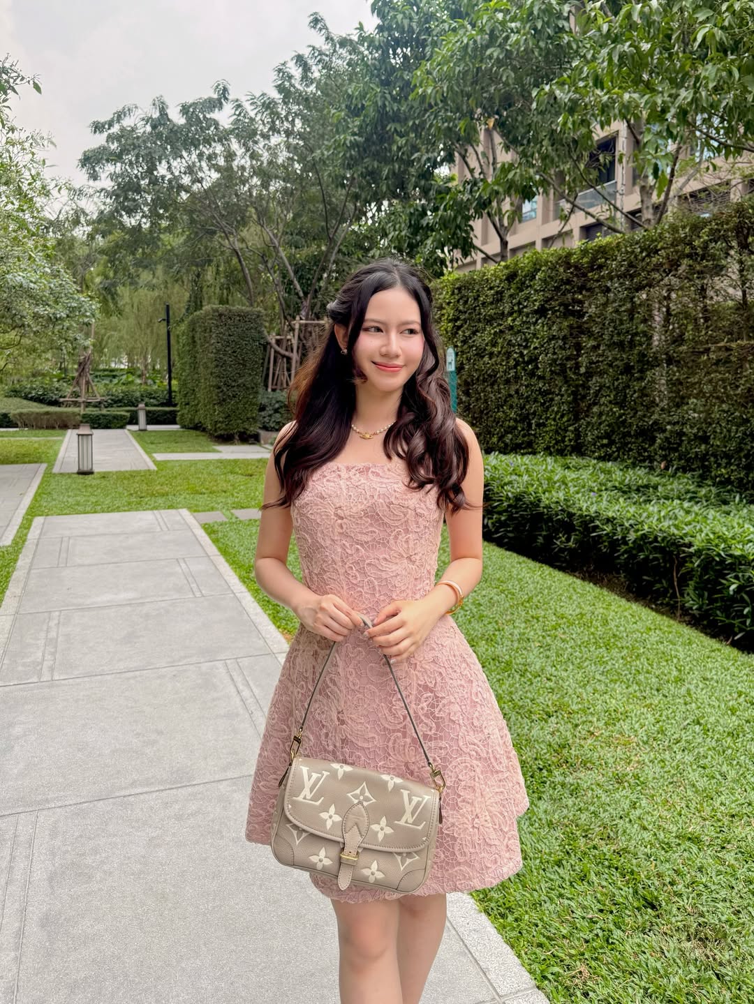 จ๋า - ณปภัช วรพฤทธานนท์