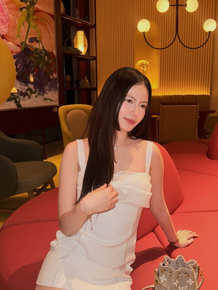 จ๋า - ณปภัช วรพฤทธานนท์