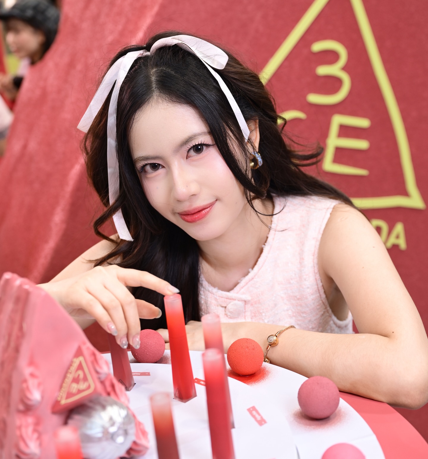 จ๋า - ณปภัช วรพฤทธานนท์