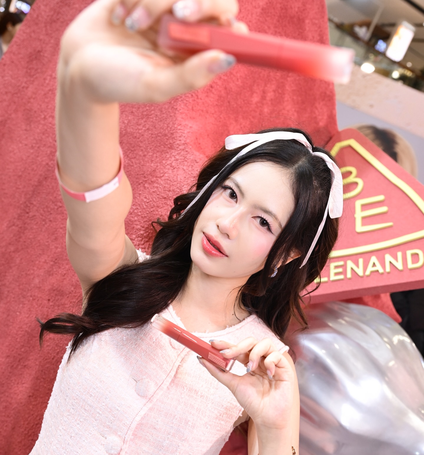 จ๋า - ณปภัช วรพฤทธานนท์