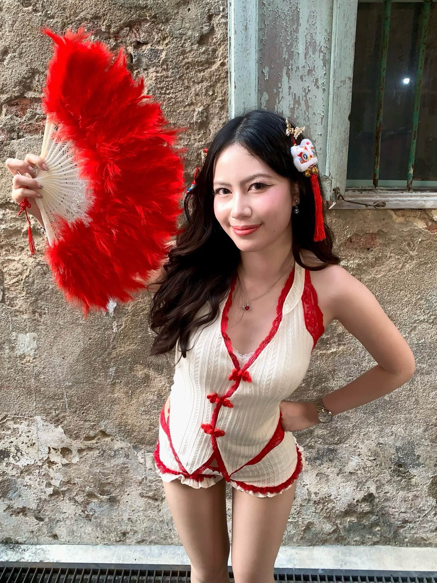 จ๋า - ณปภัช วรพฤทธานนท์