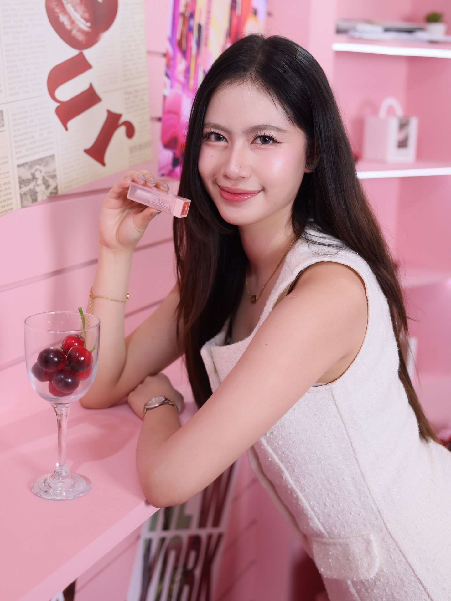 จ๋า - ณปภัช วรพฤทธานนท์