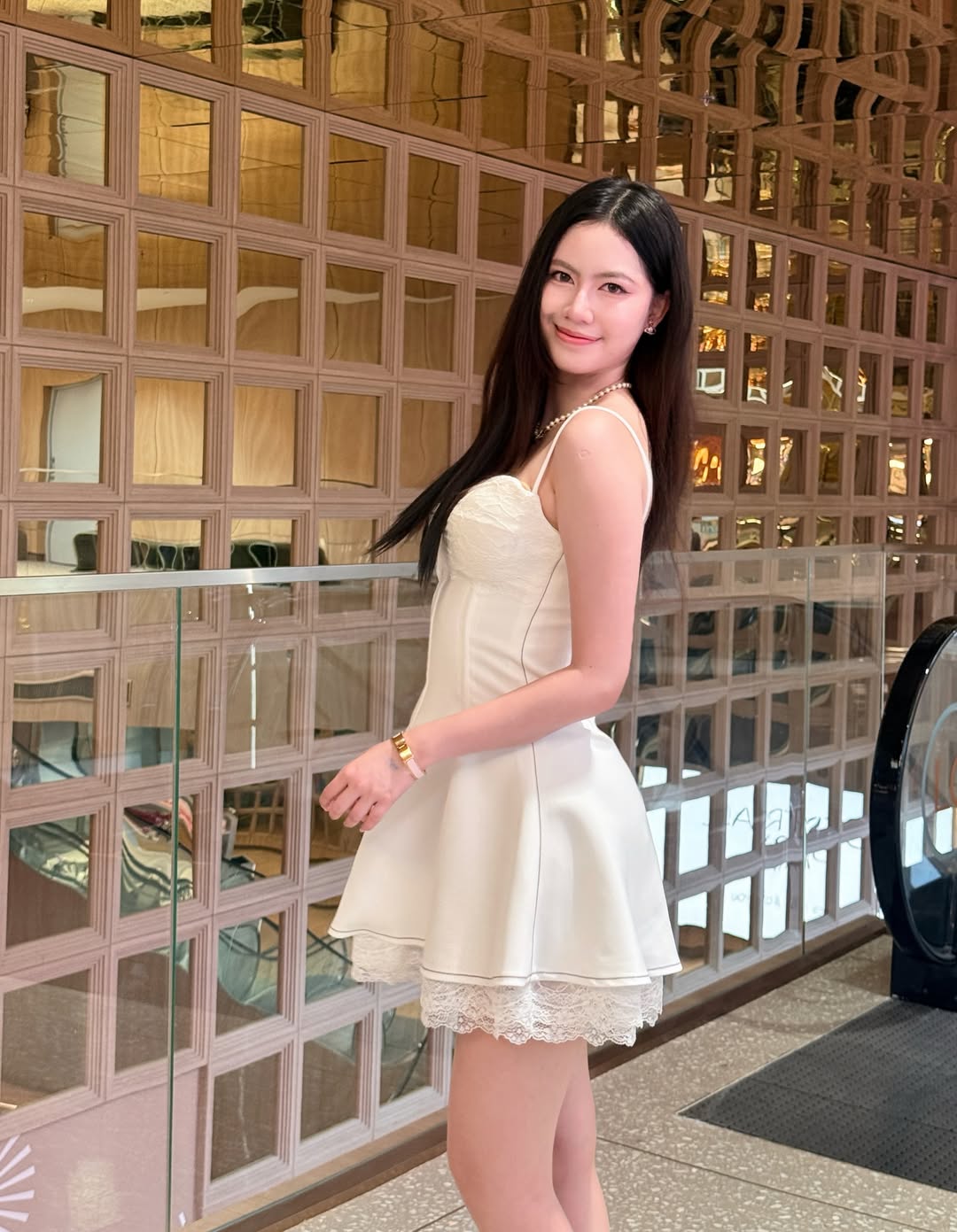 จ๋า - ณปภัช วรพฤทธานนท์