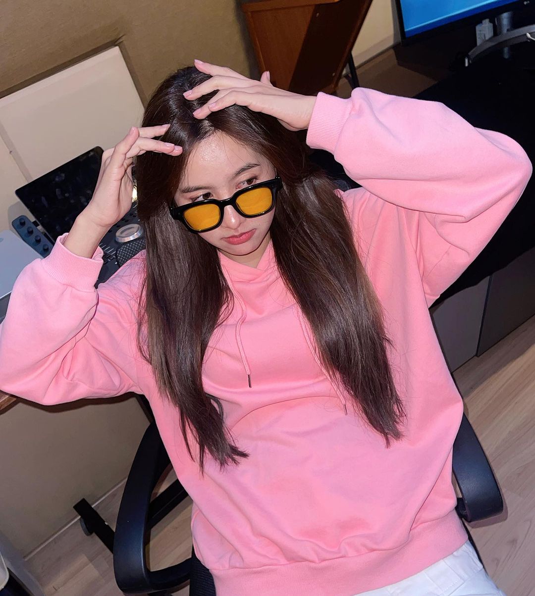 น้ำหนึ่ง - มิลิน ดอกเทียน