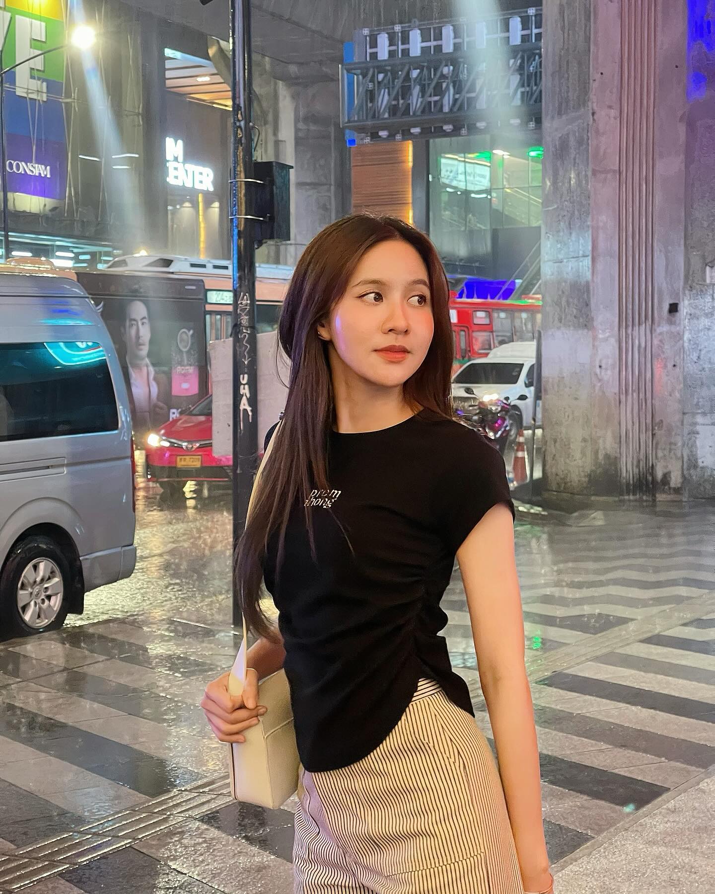 น้ำหนึ่ง - มิลิน ดอกเทียน