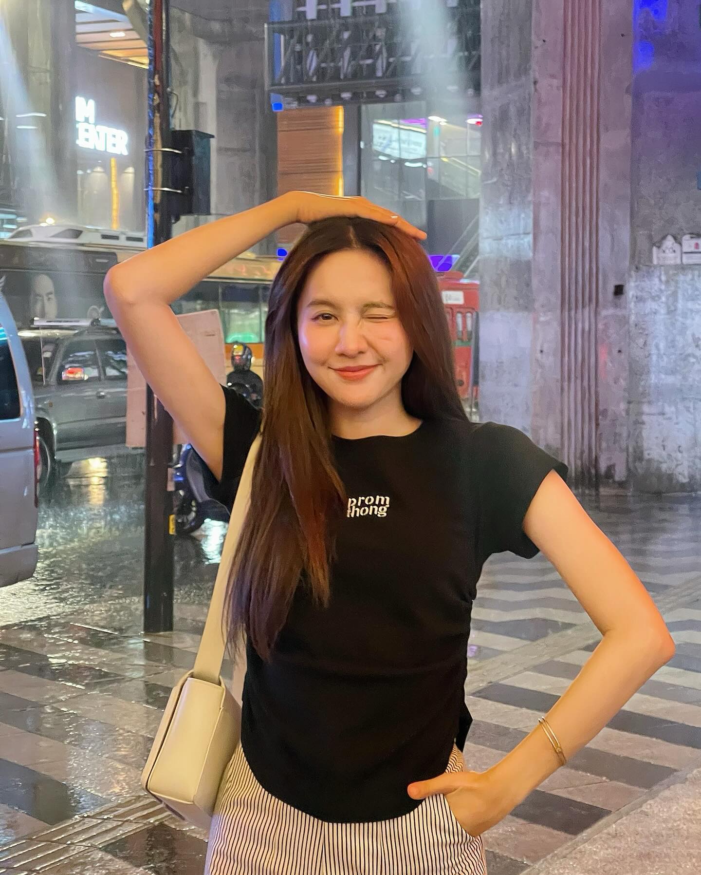 น้ำหนึ่ง - มิลิน ดอกเทียน