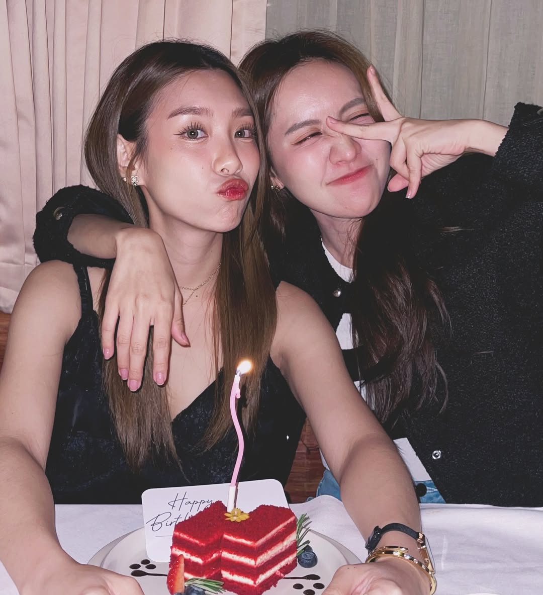 น้ำหนึ่ง - มิลิน ดอกเทียน