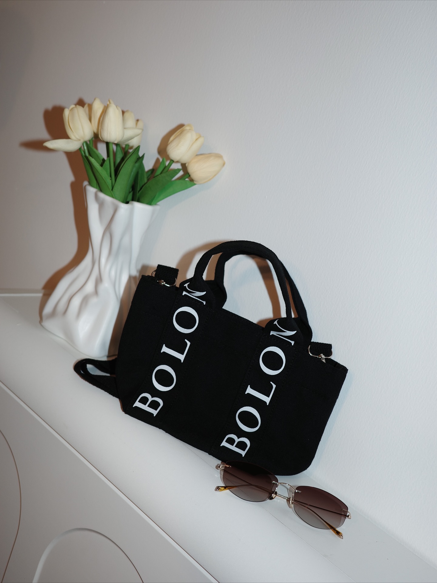 น้ำหนึ่ง - มิลิน ดอกเทียน