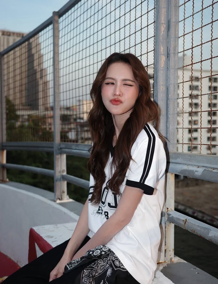 น้ำหนึ่ง - มิลิน ดอกเทียน