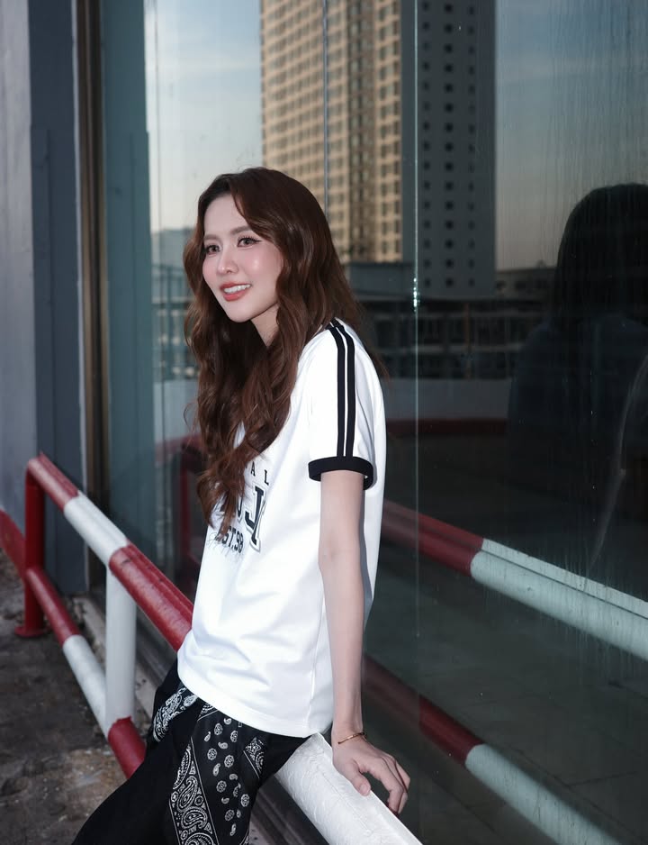 น้ำหนึ่ง - มิลิน ดอกเทียน