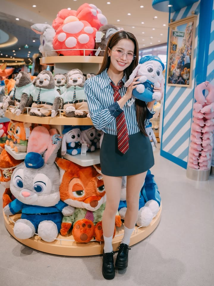 น้ำหนึ่ง - มิลิน ดอกเทียน