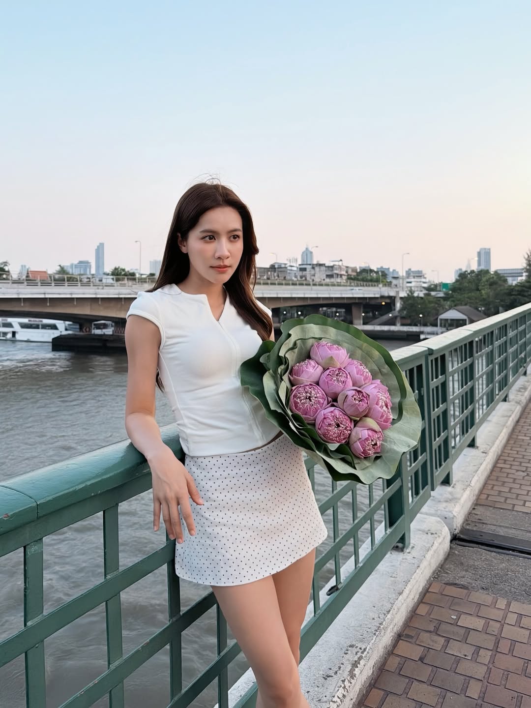 น้ำหนึ่ง - มิลิน ดอกเทียน