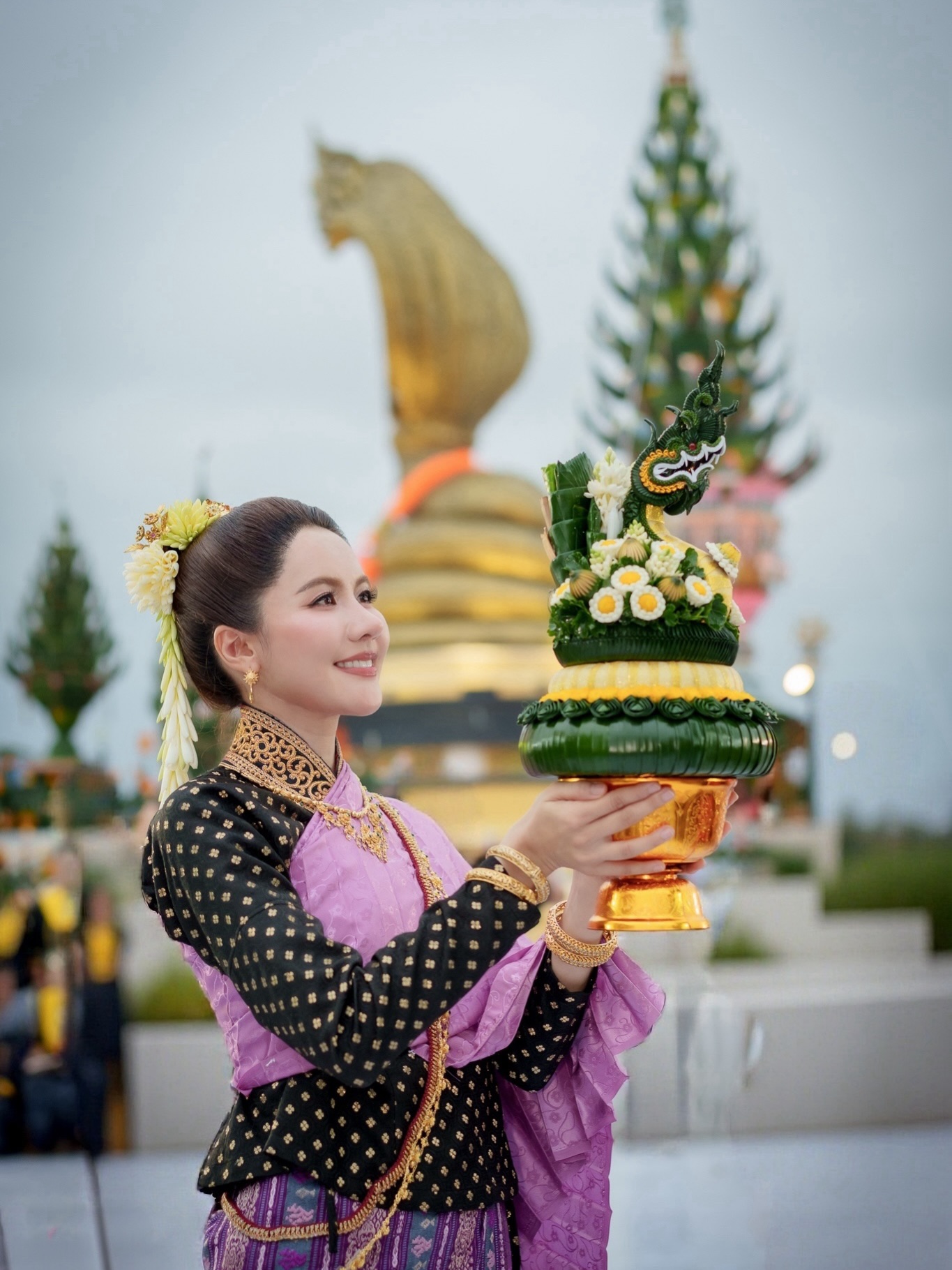น้ำหนึ่ง - มิลิญ วาทินธนะกิจ