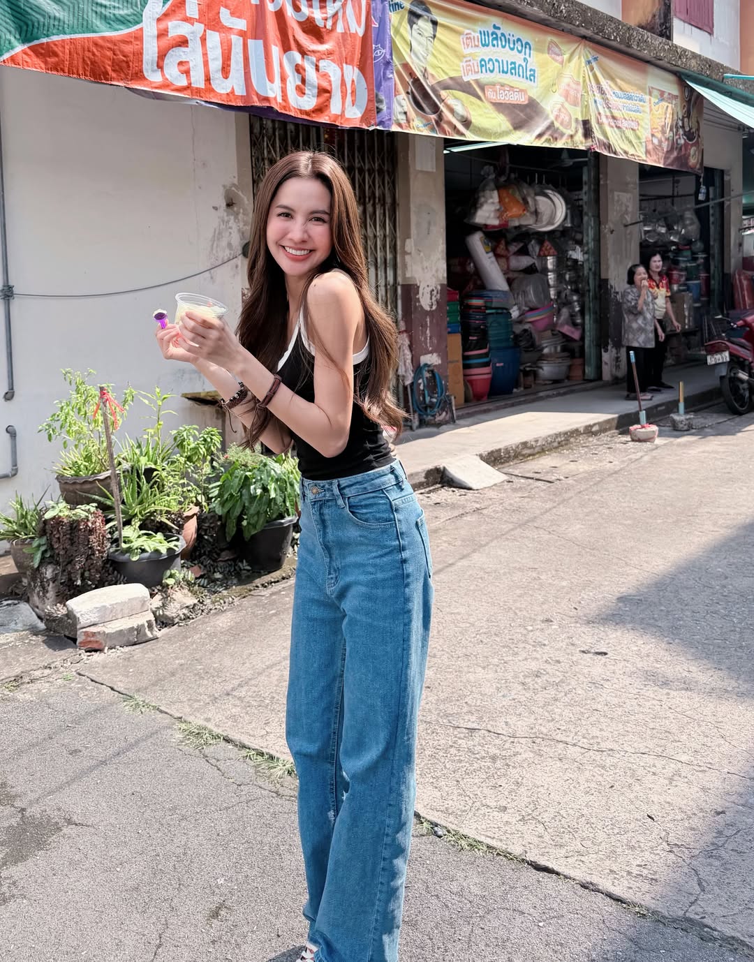น้ำหนึ่ง - มิลิญ วาทินธนะกิจ