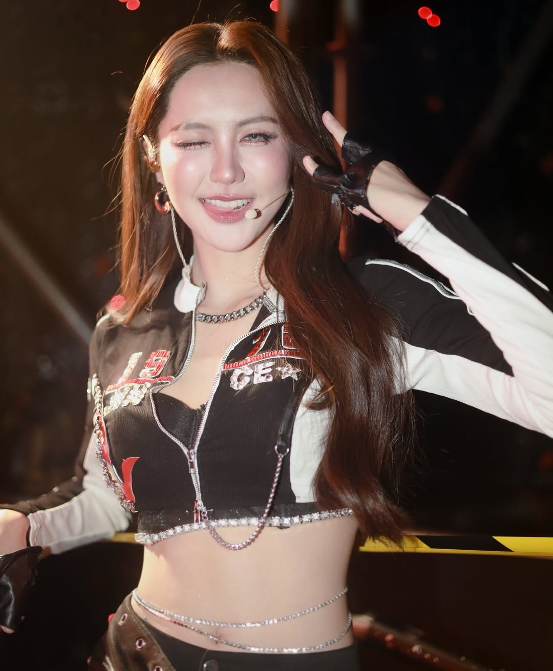 น้ำหนึ่ง - มิลิญ วาทินธนะกิจ