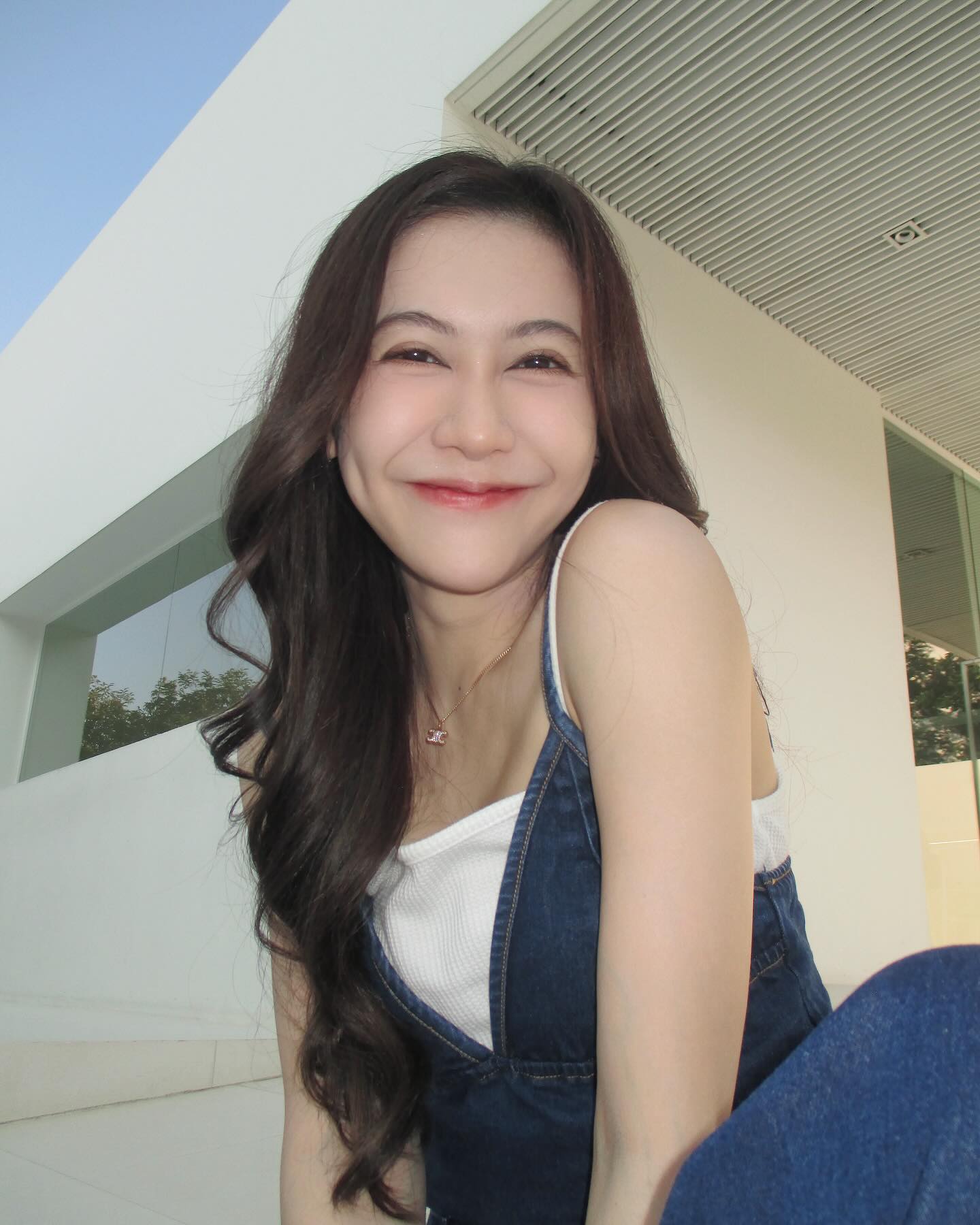 เนย - กานต์ธีรา วัชรทัศนกุล
