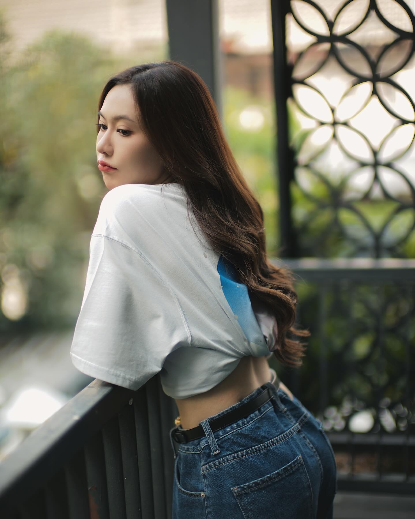 เนย - กานต์ธีรา วัชรทัศนกุล