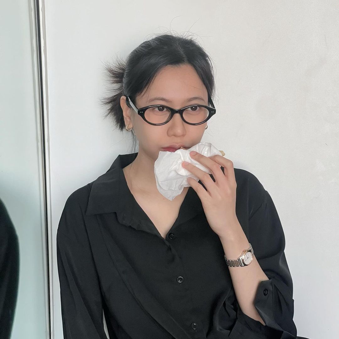 เนย - กานต์ธีรา วัชรทัศนกุล