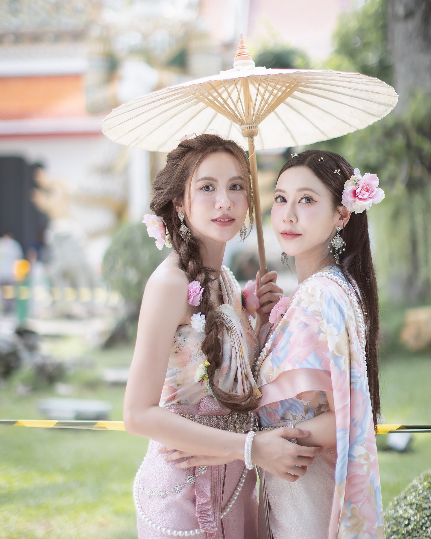 เนย - กานต์ธีรา วัชรทัศนกุล
