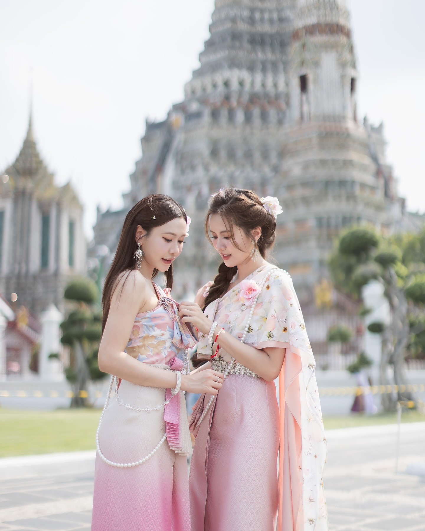 เนย - กานต์ธีรา วัชรทัศนกุล