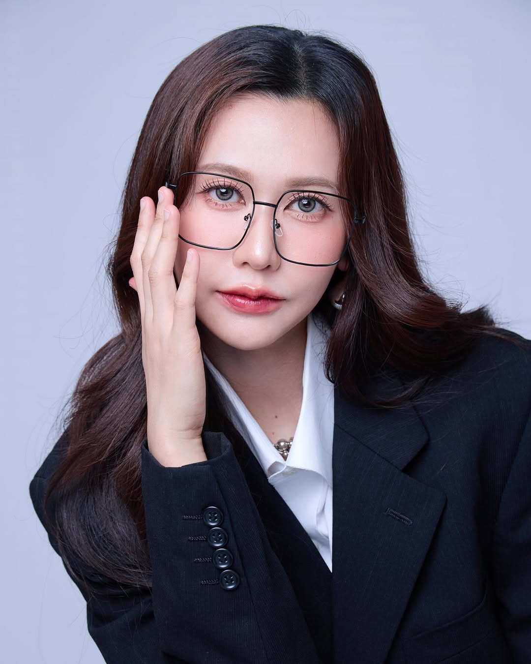 เนย - กานต์ธีรา วัชรทัศนกุล