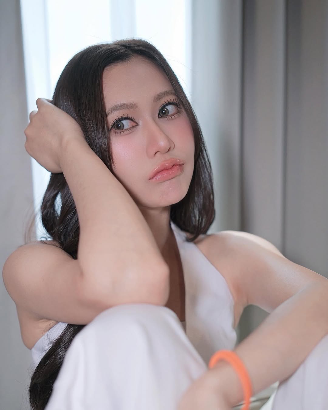 เนย - กานต์ธีรา วัชรทัศนกุล