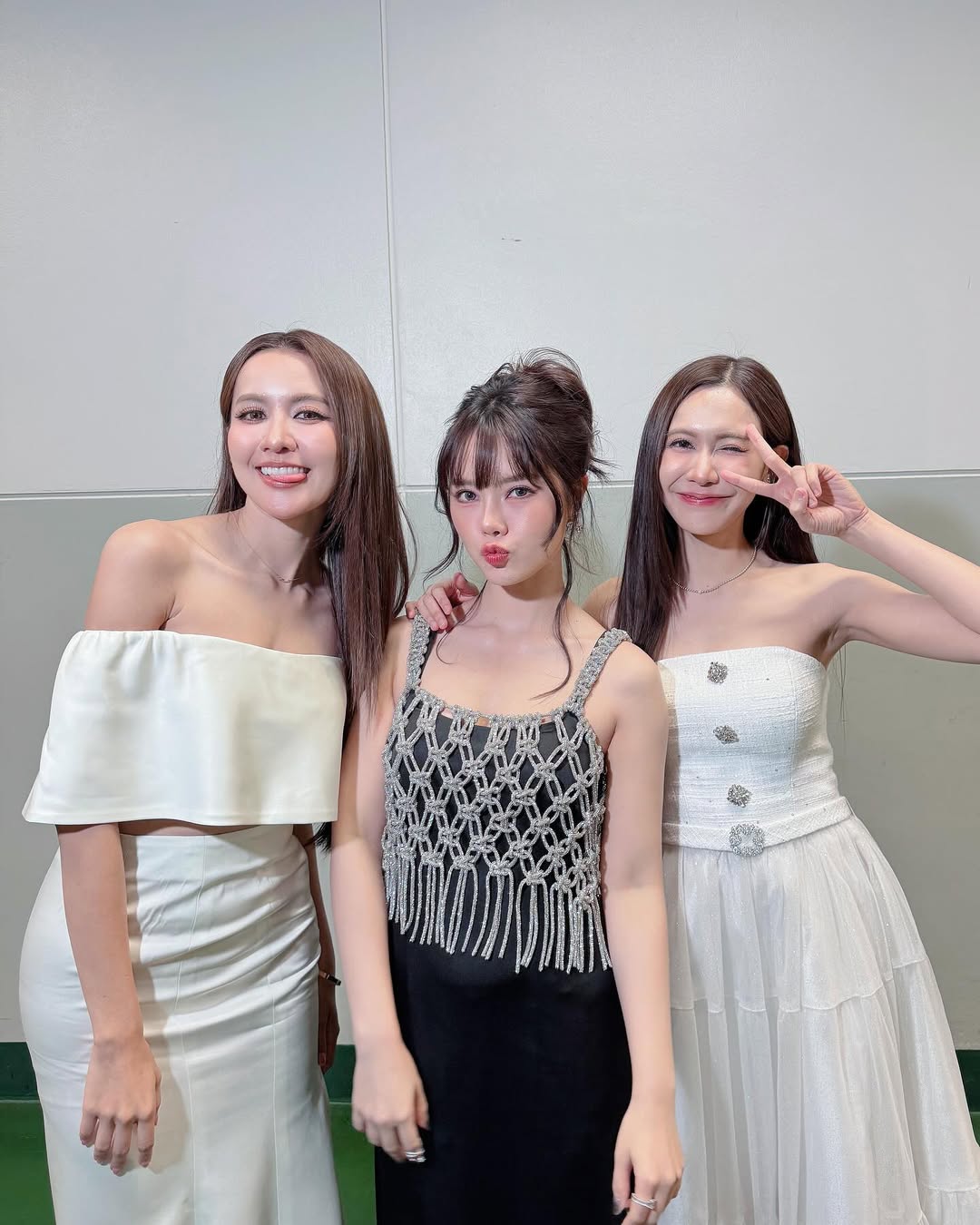 เนย - กานต์ธีรา วัชรทัศนกุล
