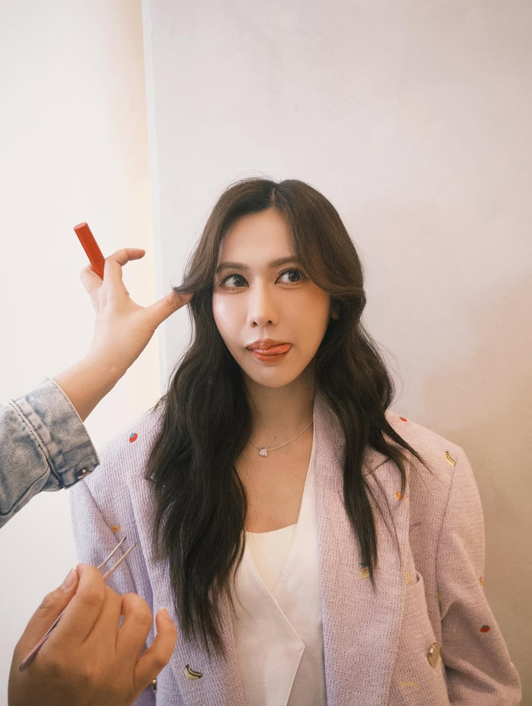 เนย - กานต์ธีรา วัชรทัศนกุล